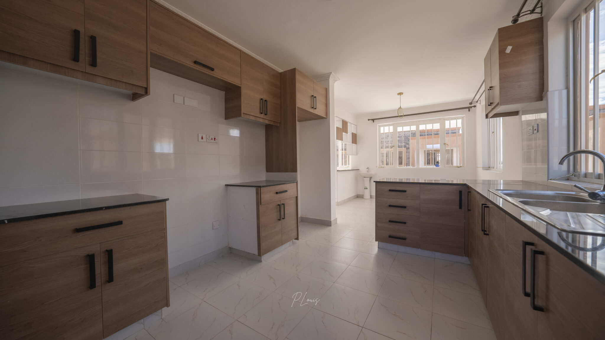 Sunview Gardens House Interior-03