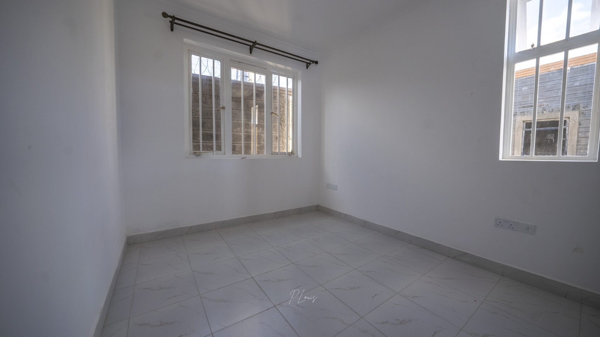 Sunview Gardens House Interior-05